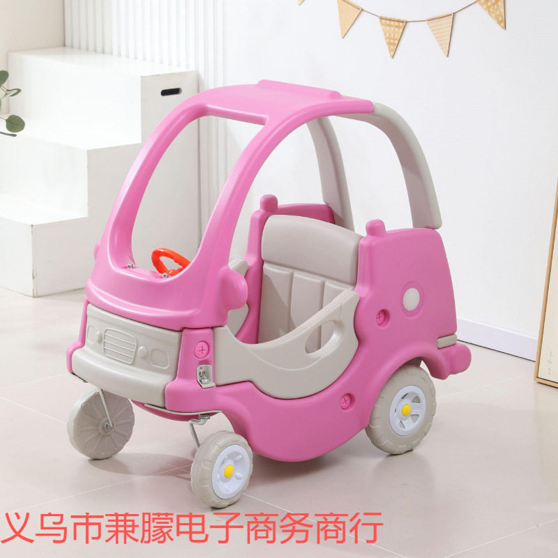 儿童踏行车滑行学步车幼儿园四轮小房车公主车游乐淘气堡塑料玩具