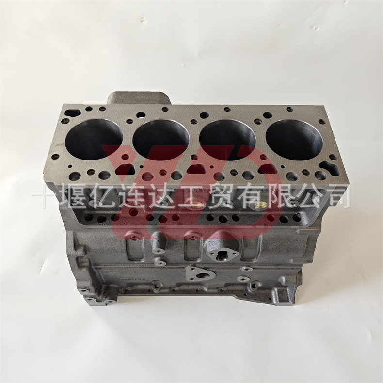 东风4BT发动机汽缸体总成