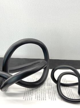 约现黑简色树脂抽象绳结代FJJ件书镇样板房售楼处客厅软装饰品摆