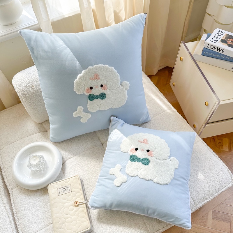 四季卡通抱枕被子两用办公室多功能午休空调靠垫被二合一汽车载枕