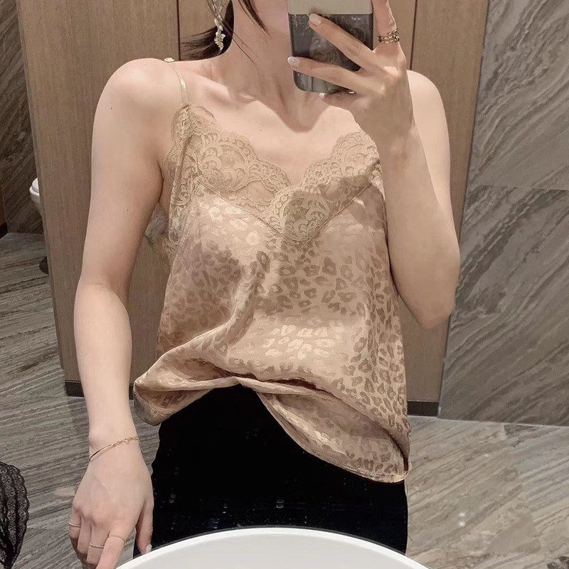 吊带背心女大码宽松外穿V领蕾丝无袖内搭打底衫黑色绸缎遮肚上衣