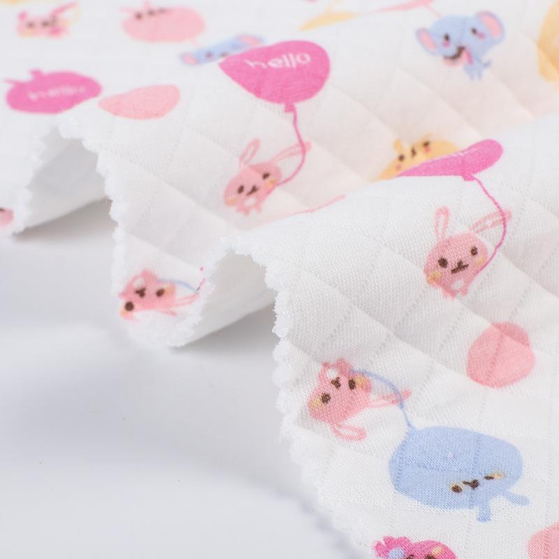 婴童三层夹棉1031布料大菱形装格印花夹丝保秋提暖冬童全棉花空气