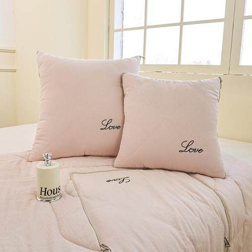 纯棉面料抱被子两用沙发汽刺车靠枕纯枕色绣抱枕被其他单品子合二