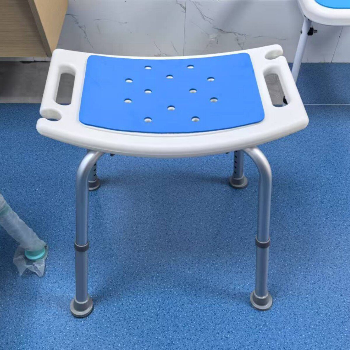 佳芬老人洗澡椅孕妇淋浴椅卫生间调节带坐垫铝合金洗澡凳加宽防滑