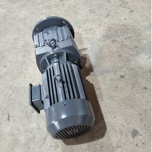 斜齿轮减速机立式流电速电机一体YCJ132FV交机减YCJ13K2FV3-3W-17