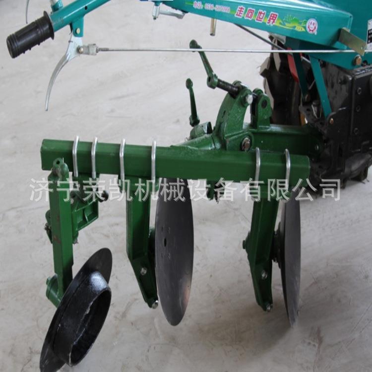 BFS铁轮座驾水田打浆耕机水稻田圆盘力翻地式旋机6-10马拖拉机微