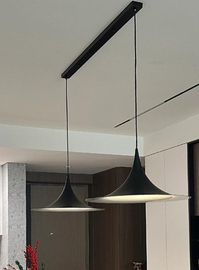 丹麦semi喇叭吊灯简约设计师款单头餐桌法式北欧餐厅岛台意式灯具