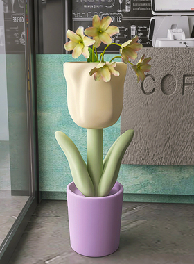 创意郁金香摆件落地大型客厅北欧电视柜沙发旁网红新房家居装饰品