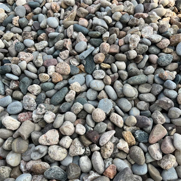 河道铺底河卵石园林绿化铺路鹅卵石雨花石家庭铺面工程用石