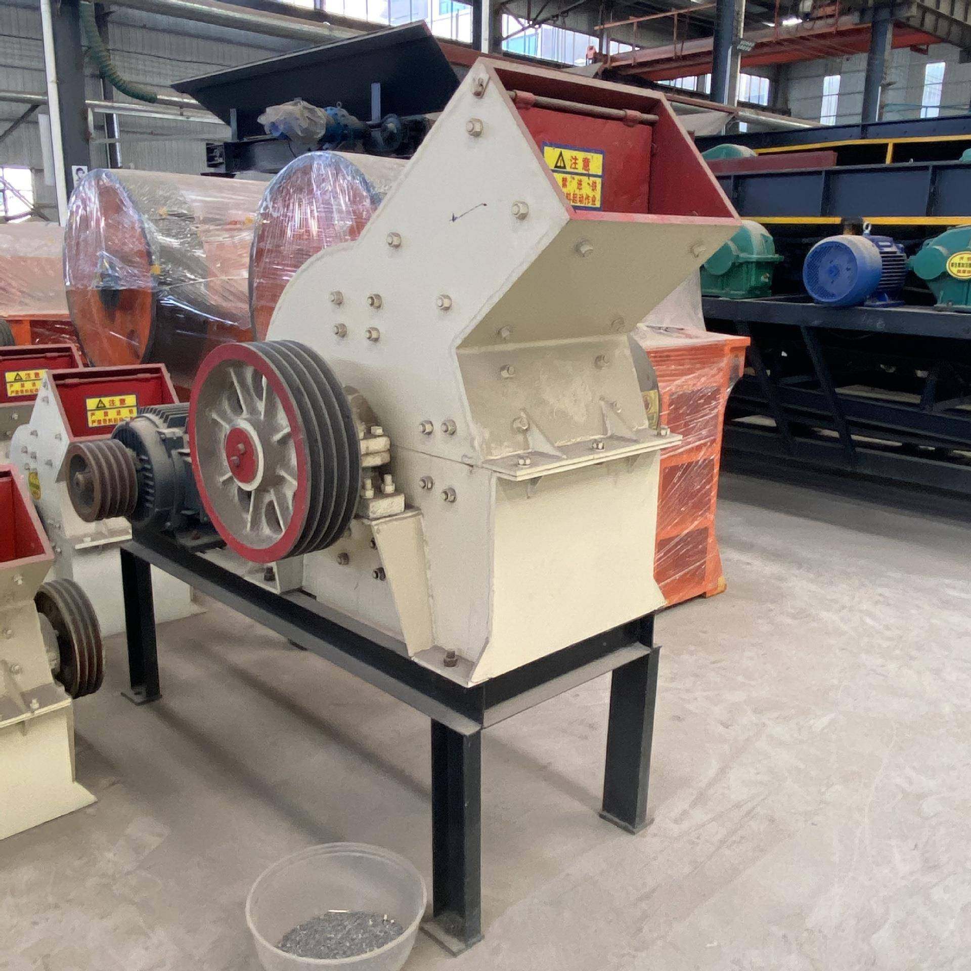 移动式破碎机小型建筑垃圾甩锤制砂机炉锤煤300渣石矸灰石石破碎,机械设备,破碎机,淘宝优惠券,粉丝福利购,淘宝优惠卷