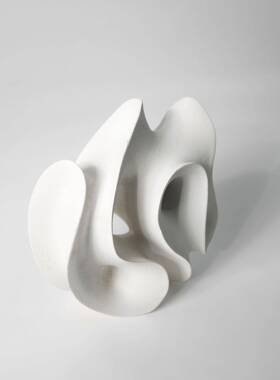 现代曲简约几何镂空树脂创意线样摆件桌面GT-A037茶几装饰板酒间