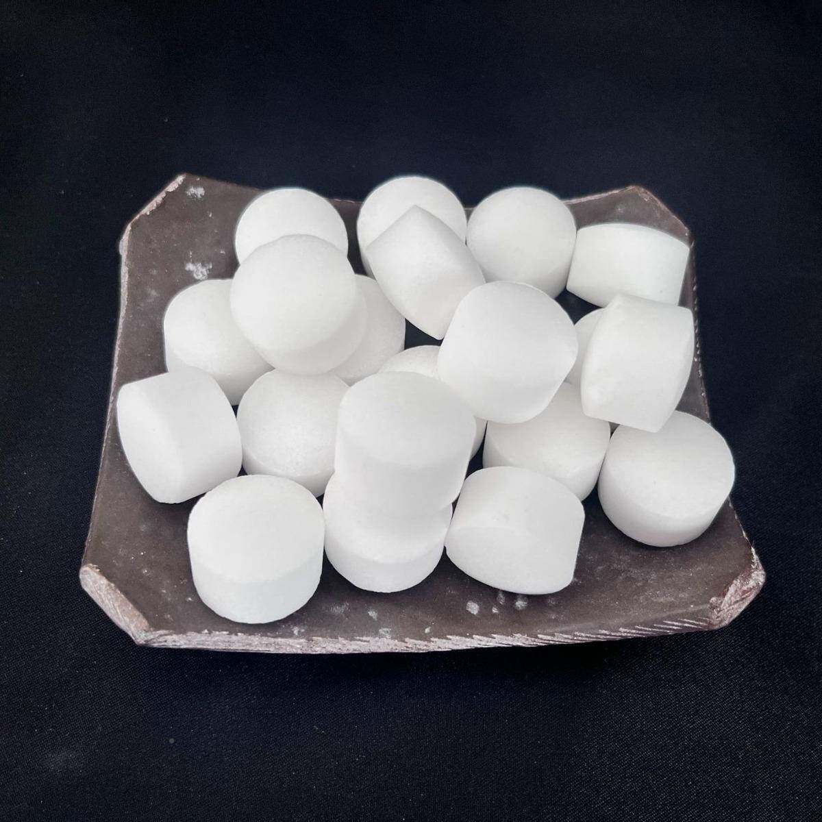 品级软水盐厂供应食离子交QUI换树脂再生家剂2专0kg软水机用盐
