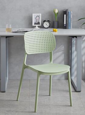 约现餐椅家用加厚塑料椅简子人大餐桌凳子靠背网红代休VEX闲牛角