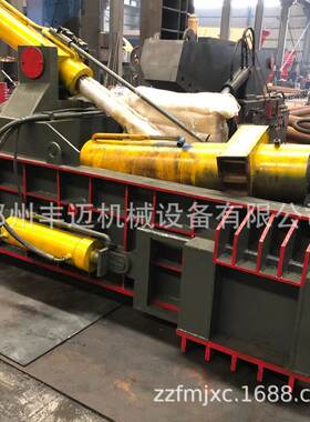 160型卧式自动废旧金属压块机