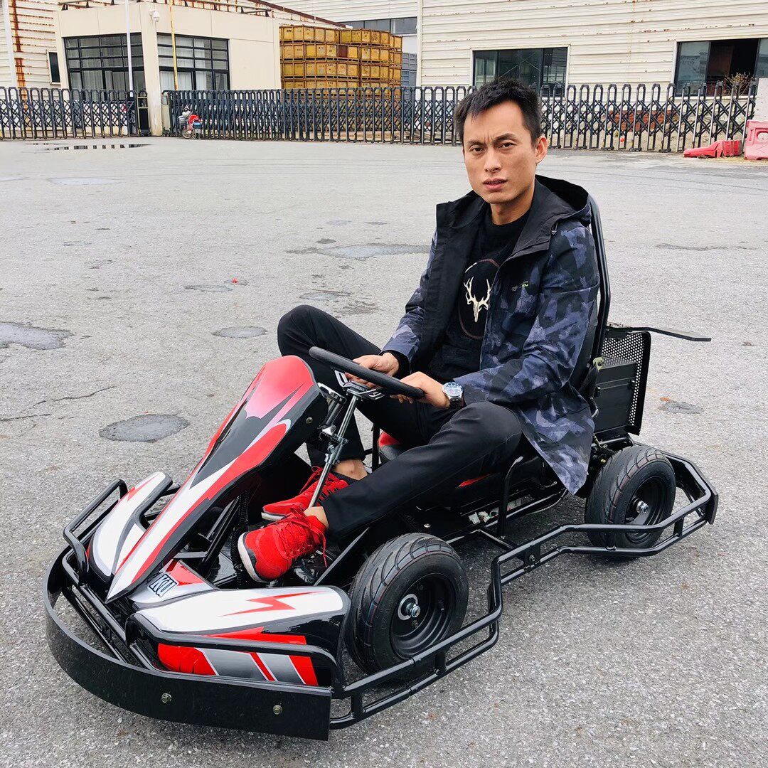 北极天成人儿童广场出租电动卡丁车 竞技漂移赛车 室内泡泡卡丁车