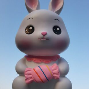 新款可存纸币兔子存钱罐儿童耐摔兔兔储蓄罐女生圣诞礼物书桌摆件