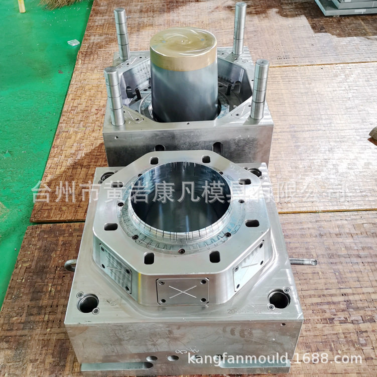 10公斤塑料桶模具9.5升防冻液桶模具机油桶模具密封桶模具