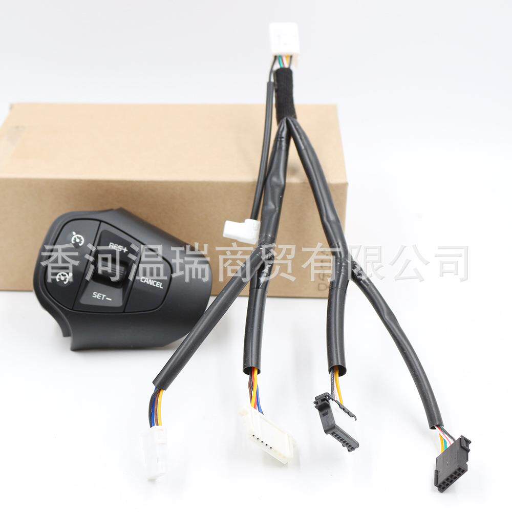 96700A420096700-A4200方向盘开关适用于起亚CARENS新佳乐
