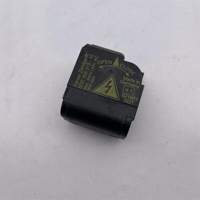 拆车5DD008319-100028202526黑色高压头高压包底座黑头灯座安定器