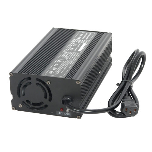 智能电动扫地机充电器12v/24v/36v/48v/60v/72v/96v电池充电器