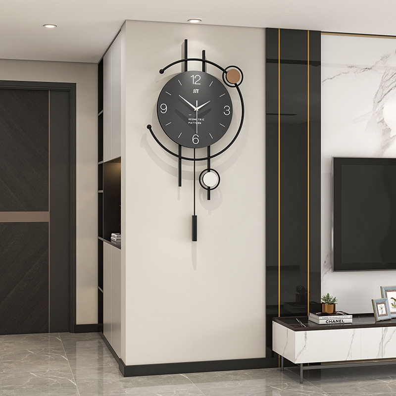新款轻奢挂钟客厅高级感免打孔家用静音时钟现代简约装饰钟表挂墙
