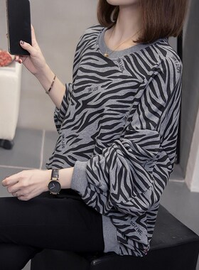 加肥大码女装长袖春冬装200斤胖妹妹显瘦洋气遮肚子上衣卫衣T恤潮