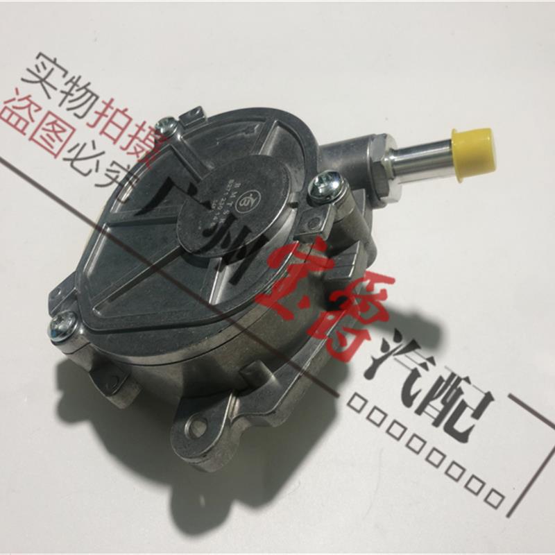 适用W212奔驰W204刹车C180C200C260助力器E200E260真空泵W211