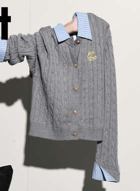 it:CHOCOOLATE 韩系灰色假两件POLO针织衫女秋经典麻花纹显瘦毛衣