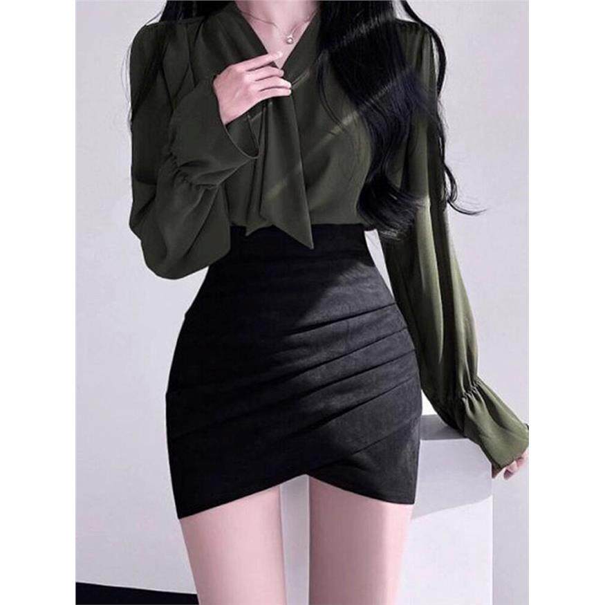 黑色鹿皮绒短裙女春秋半