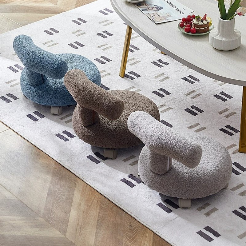 家用万向轮小凳子客厅茶几带滑轮矮凳静音高级感儿童靠背椅可移动