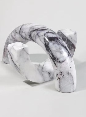 侘寂风黄洞石大理石家居书房卧室电视柜桌面书柜创意多环双环摆件