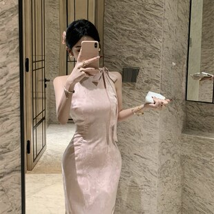新中式国风粉色鹿鹿无袖削肩挂脖甜妹旗袍温柔显白修身中长连衣裙