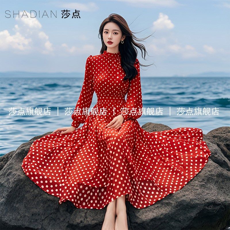 红色波点连衣裙女夏气质收腰气质长袖雪纺长裙长款沙滩裙海边度假