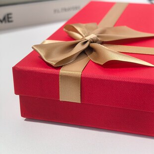 红色礼盒空盒高级感礼品盒空盒子喜庆结婚睡衣围巾礼盒包装礼物盒