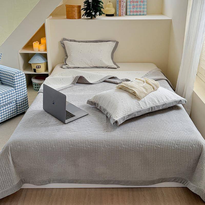 秋冬新款5棉0支贡缎全磨宝绒宝绗缝夹棉床盖三件套榻榻米炕TCP毛