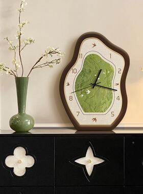 绿JHE风挂墙景钟表客厅挂钟中古感创意静音摆放桌摆面色时钟台式