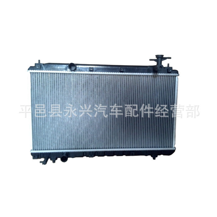 奇瑞瑞虎3自动外置散热器1.6/2.0