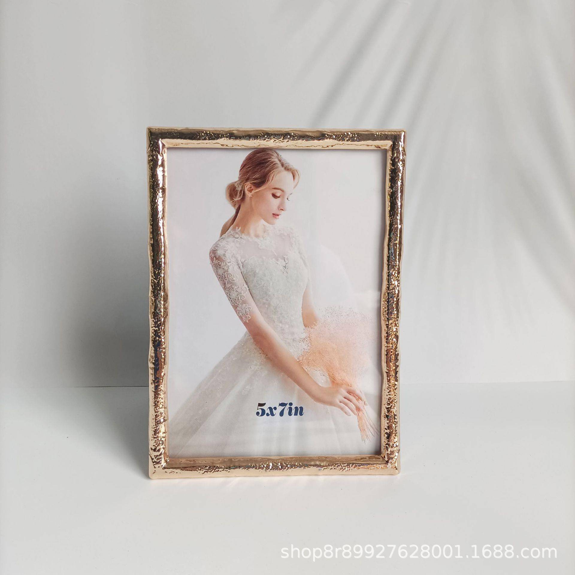 框现代简约浅金色金相样板属房软装台摆摆件金004属相框