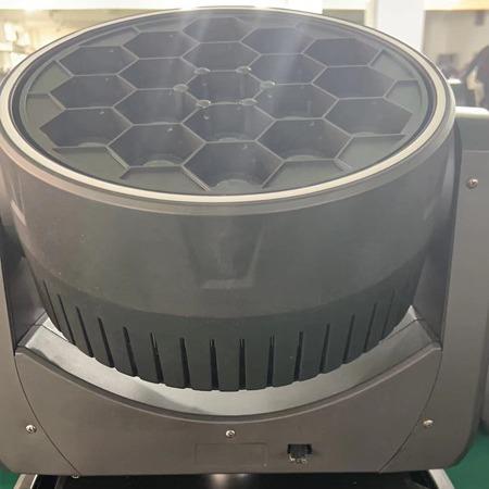 舞台1灯光欧朗光电LE全彩头调焦染YTR色摇灯9颗D*40W蜂眼灯灯光秀