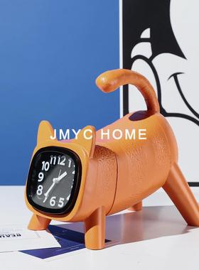 简约卡通可爱钟表板摆件儿童房样间座钟台钟装电3600视柜床时头软