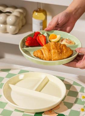 创IIK意陶瓷分格童盘高颜值西餐盘子家儿格三餐盘奶用油风点心分