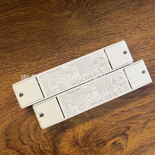中山现货TrionGGEdic锐高dai源DA电LI15W30W45W锐l高电源45WSNC4
