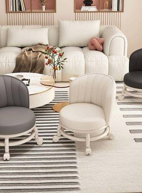 用轮滑矮凳步万向轮轮小椅子简易儿家童IQA学凳客厅滑板凳可旋转