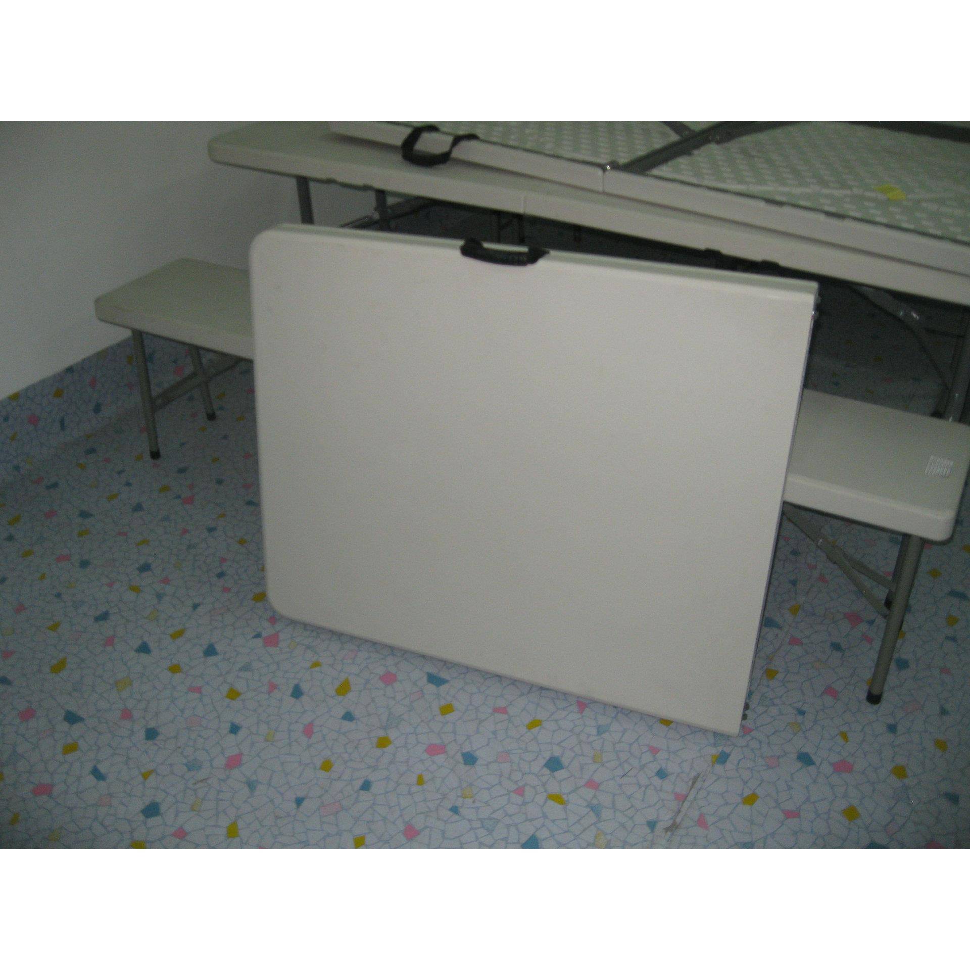 183*76*74cm1.83米183厘米183cm中空吹塑PE塑料对折桌