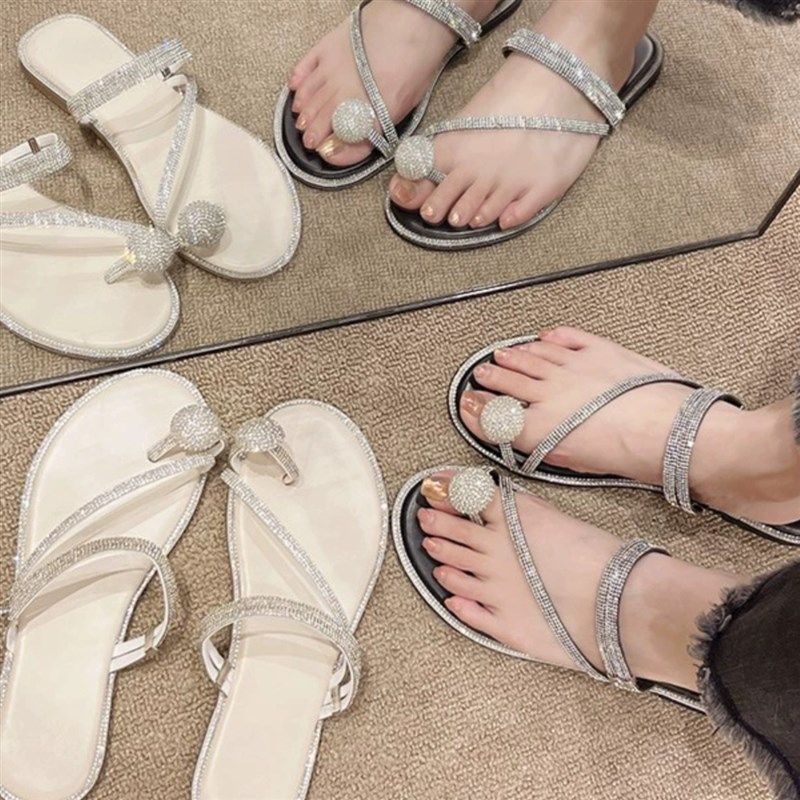 2025新款人字拖闪闪的~两穿鸽子蛋水钻套趾细带平底凉鞋女拖鞋夏,女鞋,玛丽珍鞋,淘宝优惠券,粉丝福利购,淘宝优惠卷