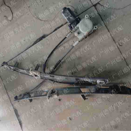 适用雷诺梅甘娜科雷傲拉古娜车门玻璃升降器开关 汽车配件
