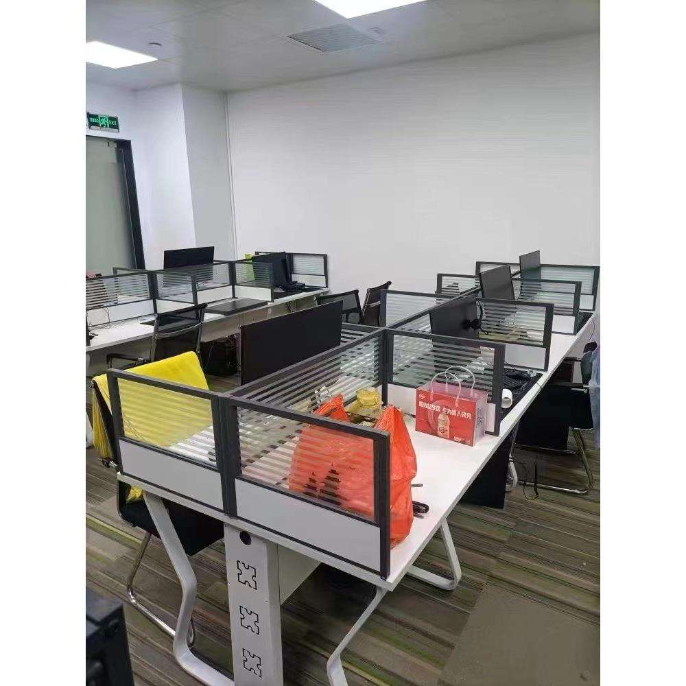 办公桌桌面屏风挡板隔板可隔断办公室工位电脑桌子玻璃围挡板图片