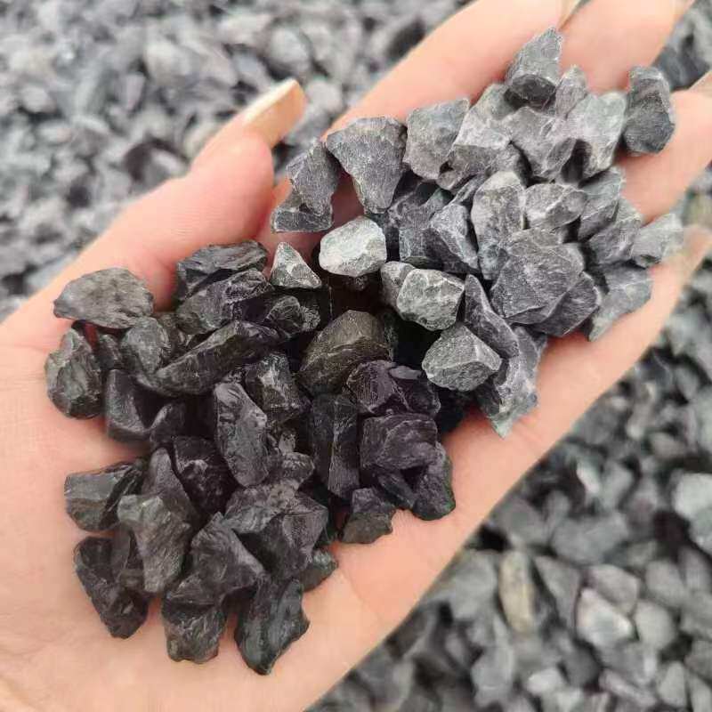 黑色碎石造景园林枯山水庭院小花盆栽卵石小日式装饰石铺面黑石子