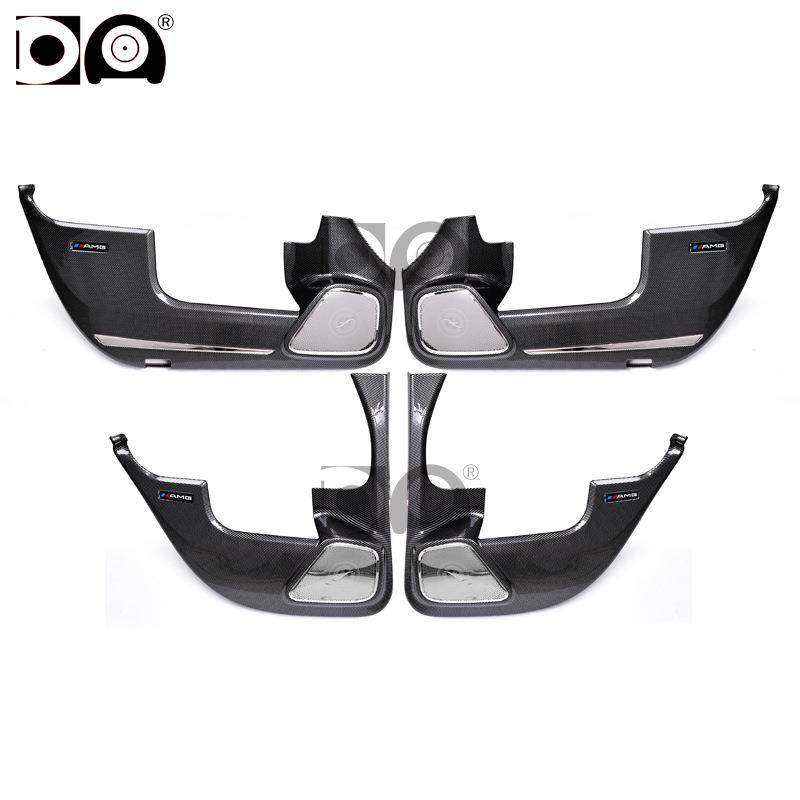 适用梅赛德斯奔驰GLAGLBGLCGLEGLS车门防踢板碳纤纹门板护板