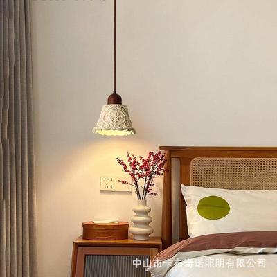 法式古奶油825风吊灯卧床头室中古胡桃木色装饰意氛围雕花创小复